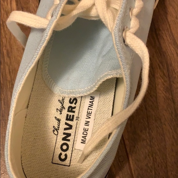 Converse Sneaker - Picture 4 of 7